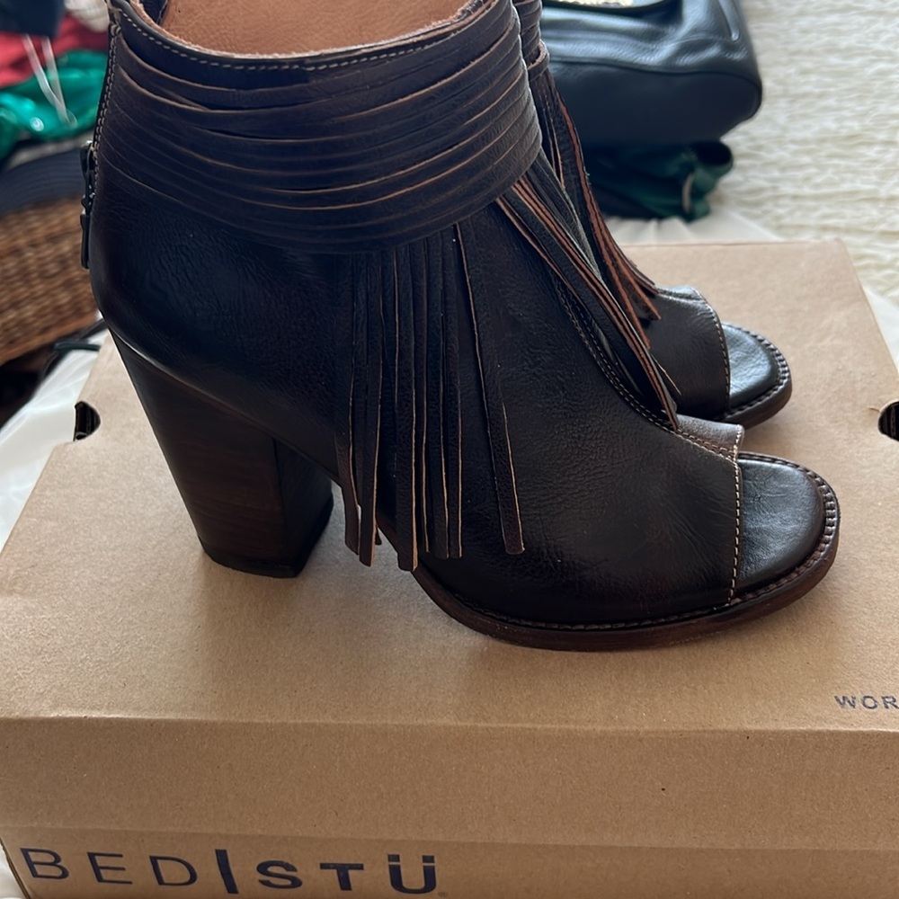 Bed Stu brown rustic fringe booties. - Picture 5 of 6